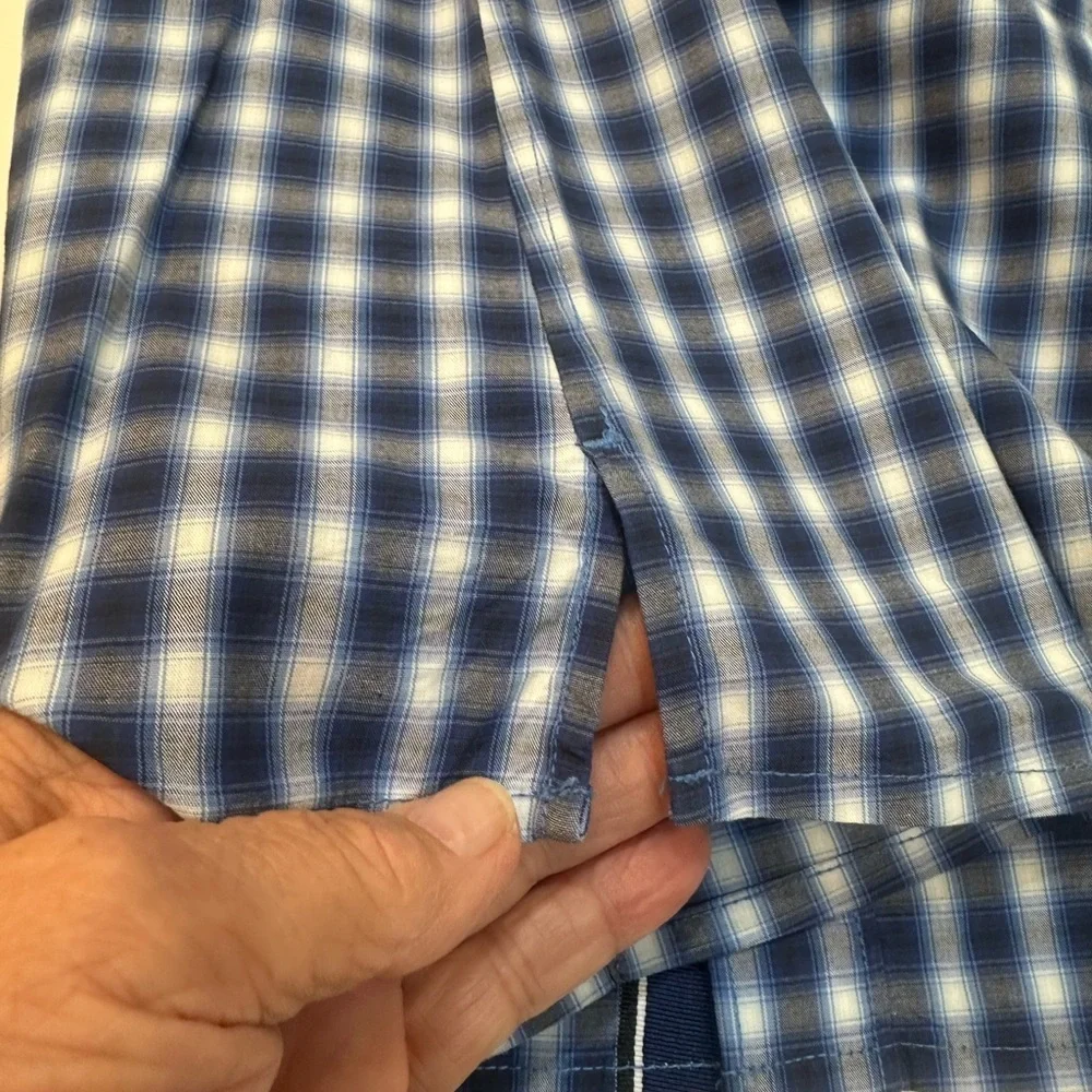 BANANA REPUBLIC Blue and White Checkered Casual Button Down Shirt 2 Pocket SZ L - Picture 8 of 8